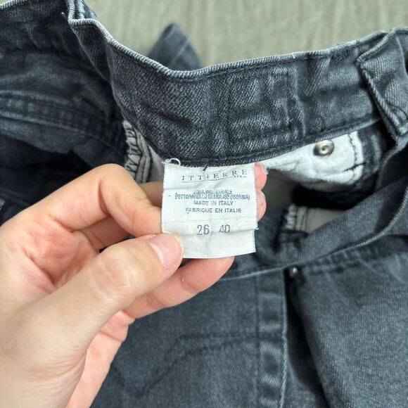 Versace Women's Black Jeans - Picture 6 of 6